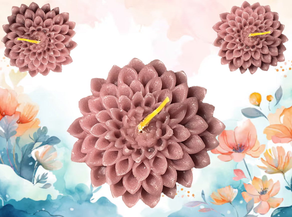 A COZY FLOWER CANDLE