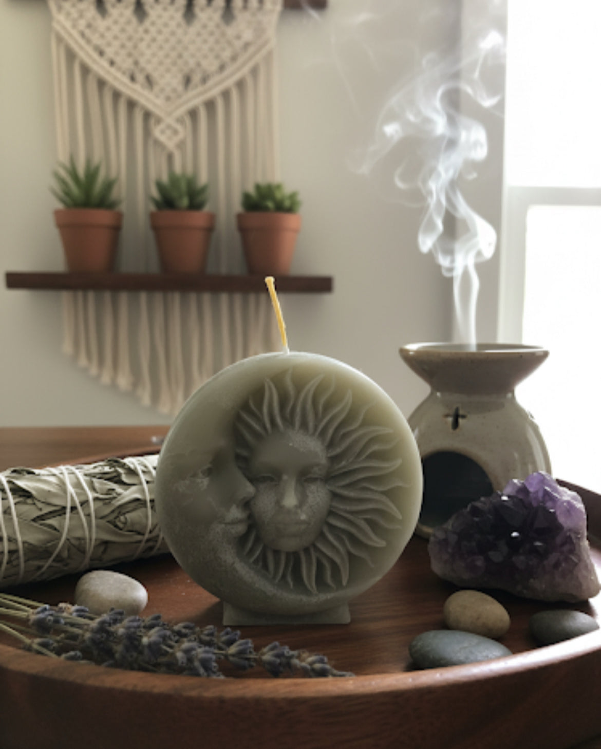 A COZY DAY & NIGHT CANDLE